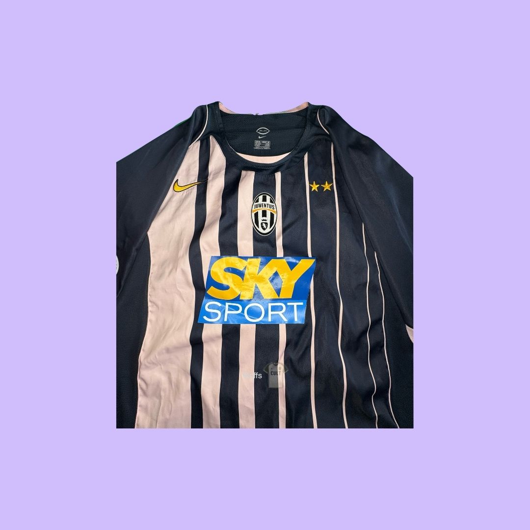 Juventus 2004/05 Nike with Zlatan Ibrahimović 9 Nameset
