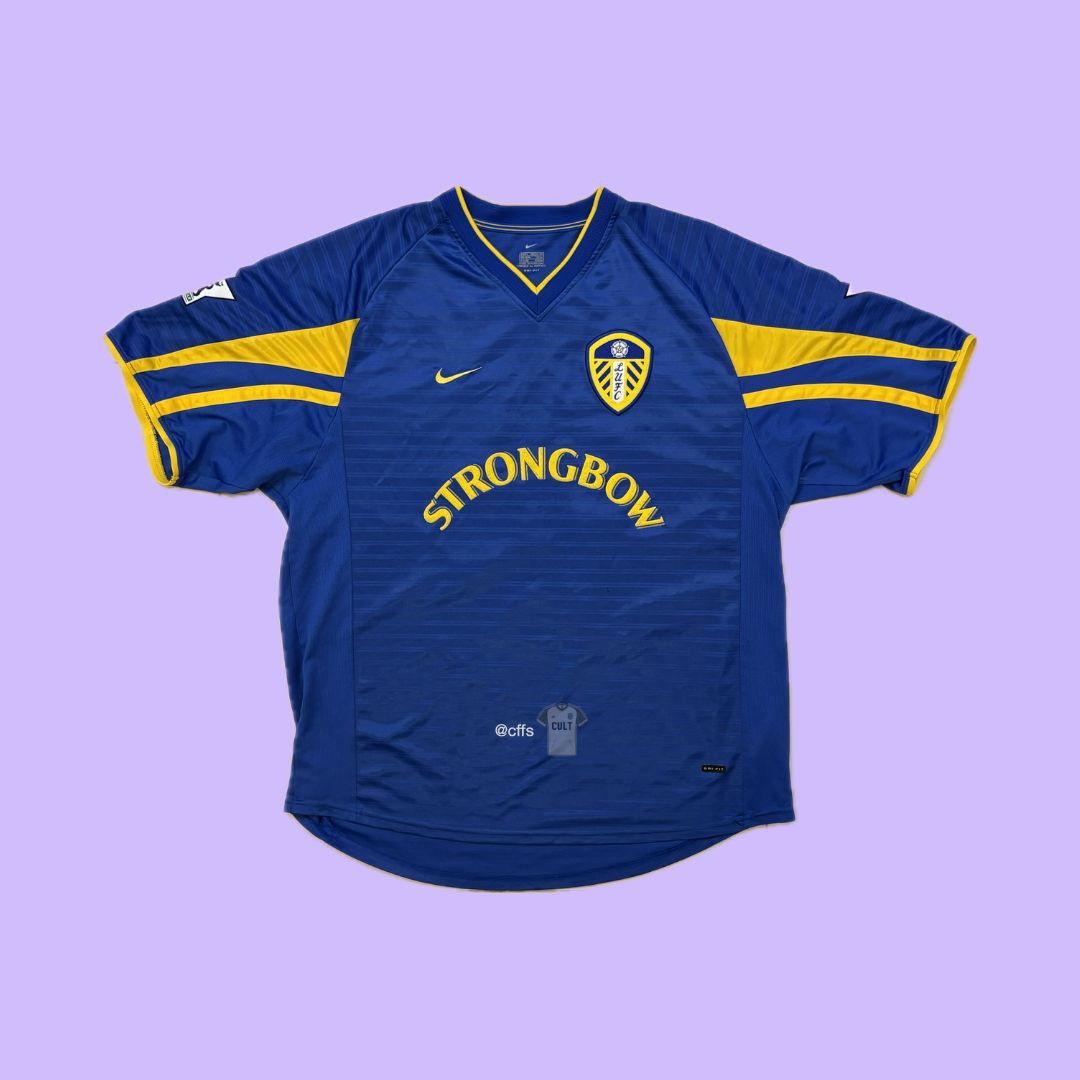 Leeds United 2001/03 Nike with Harry Kewell 10 Nameset