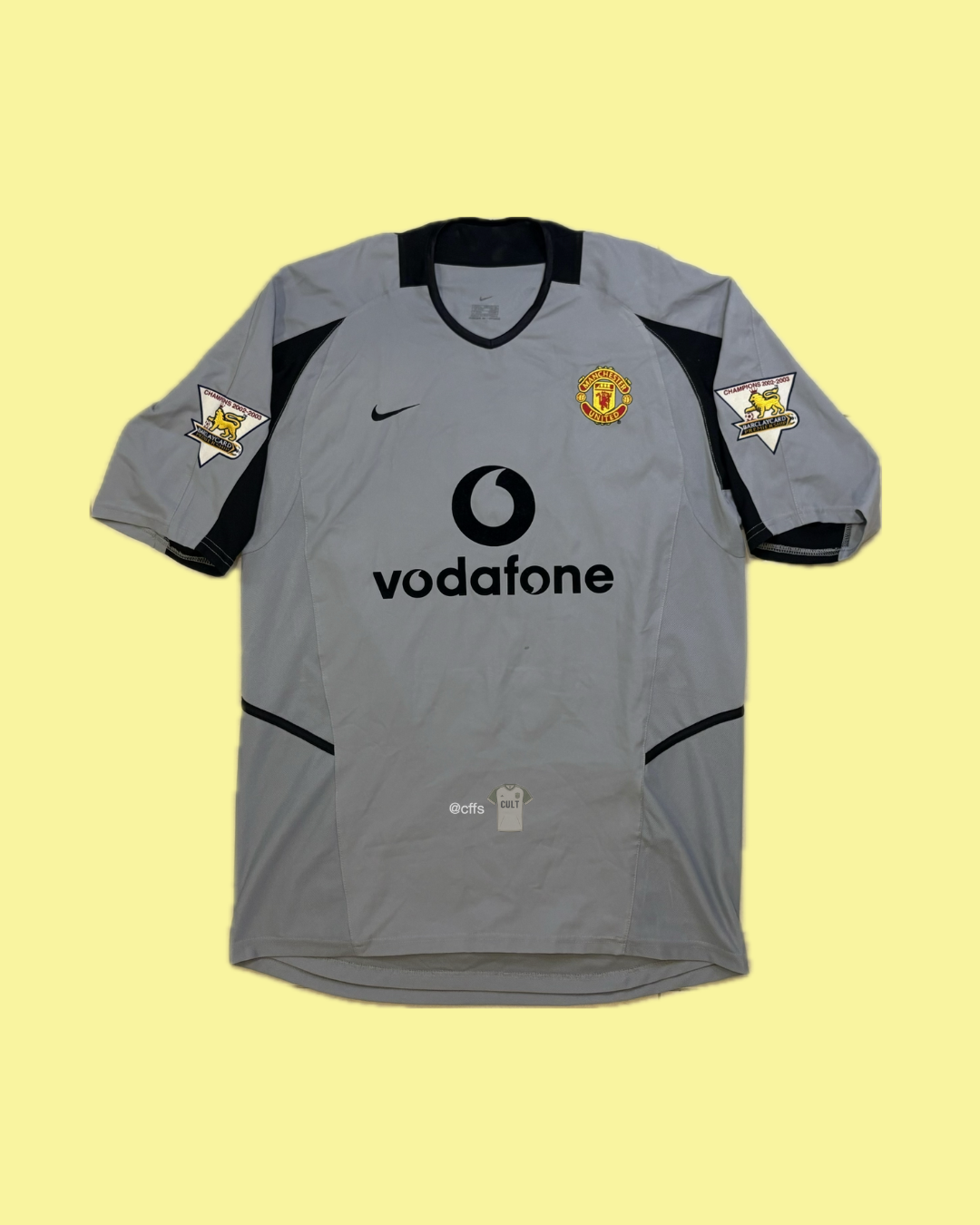 Manchester United 2002/04 Nike with Fabien Barthez 1 Nameset Goalkeeper Jersey