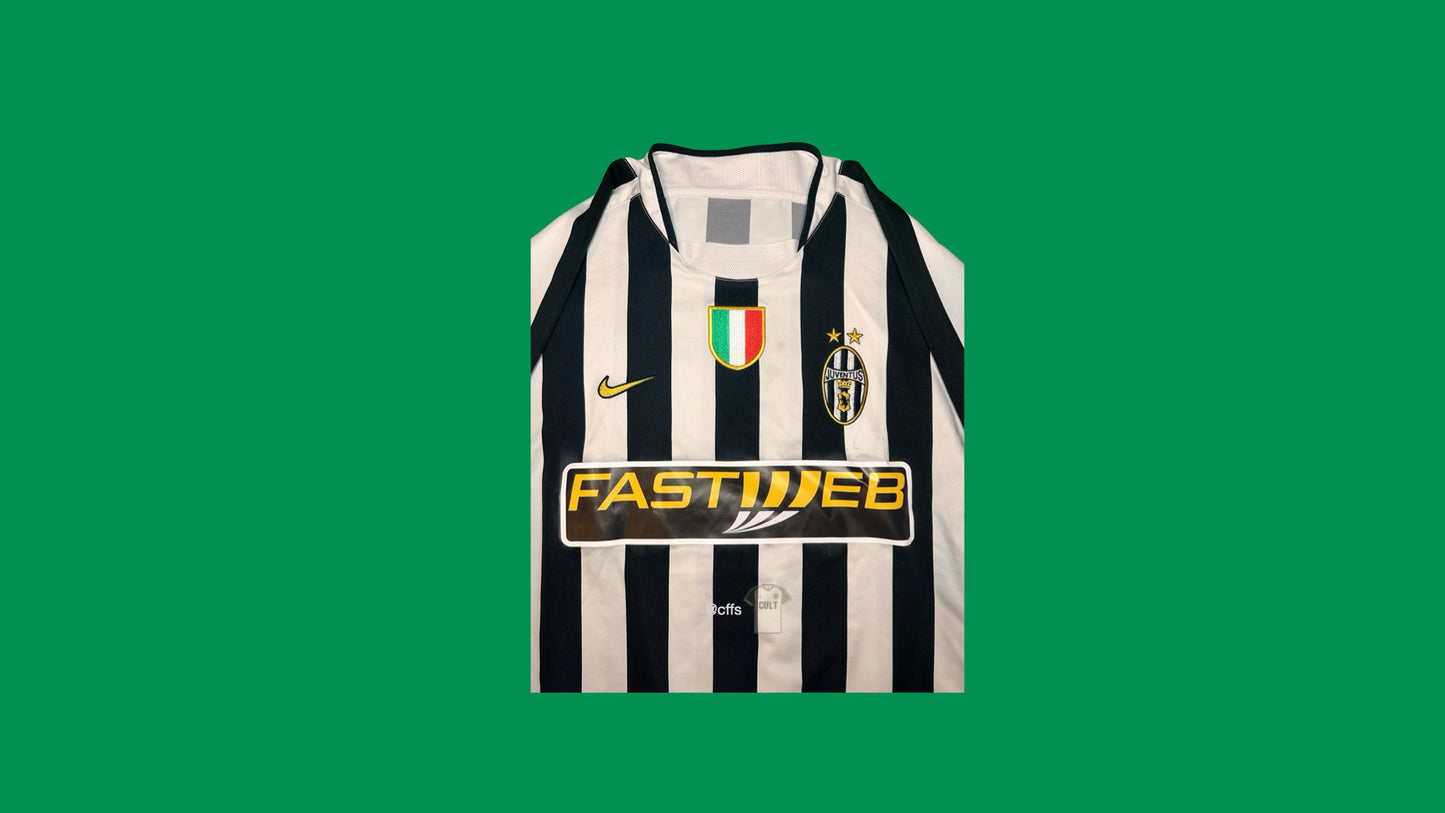 Juventus FC 2003/04 Nike with Lilian Thuram 21 Nameset Vintage Football Jersey