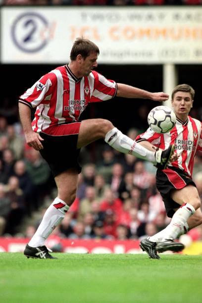 Southampton FC 2001/03 with Matt Le Tissier 7 Nameset