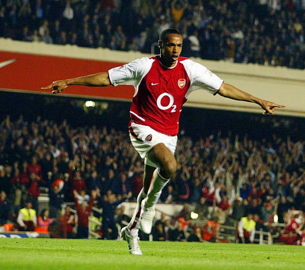 Arsenal 2002/04 Nike with Thierry Henry 14 Nameset