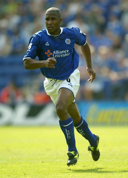 Leicester City 2003/04 Le Coq Sportif with Les Ferdinand 9 Nameset