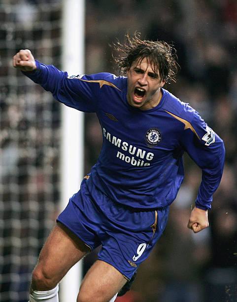 Chelsea 2005/06 Umbro with Hernán Crespo 9 Nameset