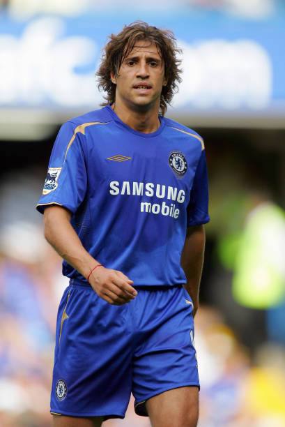 Chelsea 2005/06 Umbro with Hernán Crespo 9 Nameset