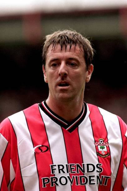 Southampton F.C. 2001/02 In-house with Matt Le Tissier 7 Nameset Football Jersey