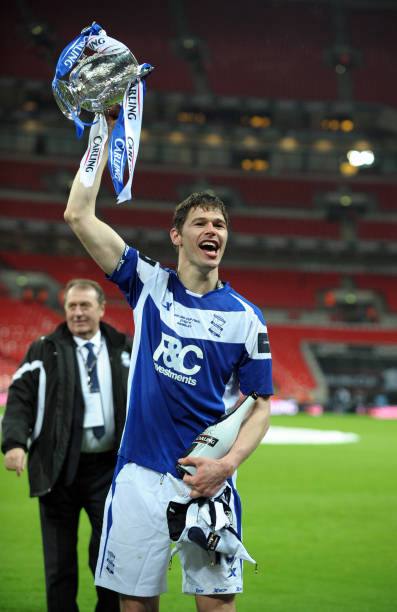 Birmingham City 2010/11 Xtep with Nikola Žigić 19 Nameset Football Jersey