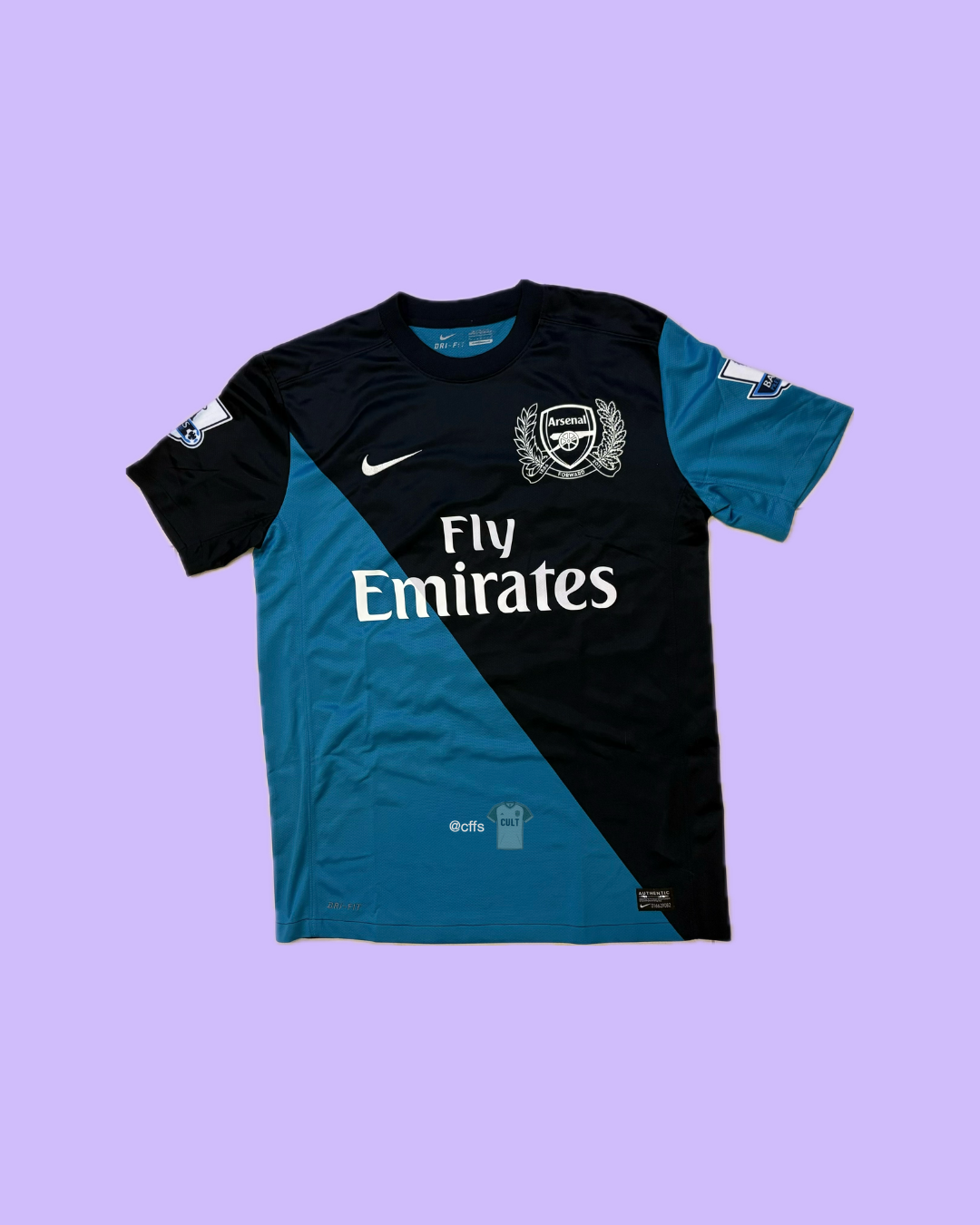 Arsenal FC 2011/12 Nike with Thierry Henry 12 Nameset Football Jersey - Cult Fave Football Shirts