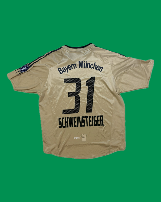 Bayern Munich 2004/05 Adidas with Bastian Schweinsteiger 31 Nameset Football Jersey