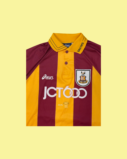 Bradford City 1999/2001 Asics with Benito Carbone 10 Nameset Football Jersey - Cult Fave Football Shirts