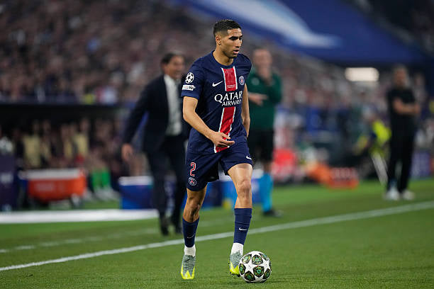 Paris Saint Germain 2024/25 Nike with Achraf Hakimi 2 Nameset Football Jersey