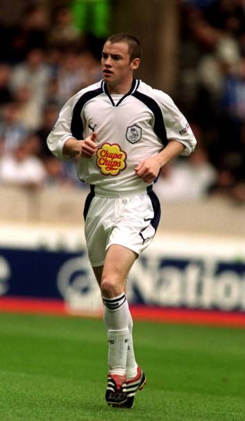 Sheffield Wednesday 2000/01 Puma Football Jersey