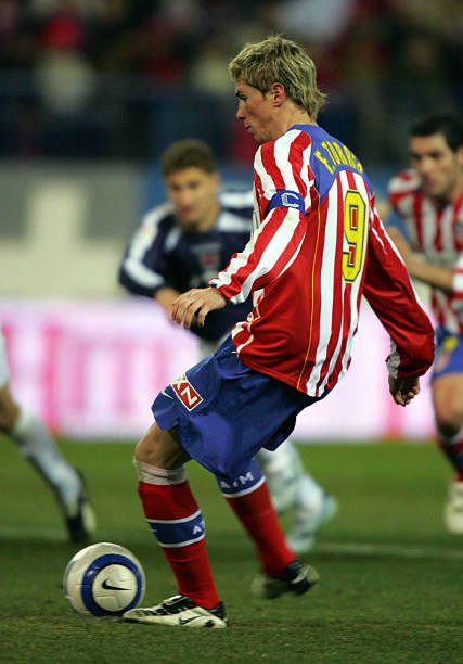 Atletico Madrid 2004/05 Nike with Fernando Torres Nameset Football Jersey