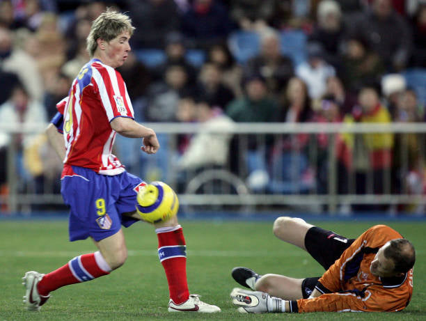 Atletico Madrid 2004/05 Nike with Fernando Torres Nameset Football Jersey