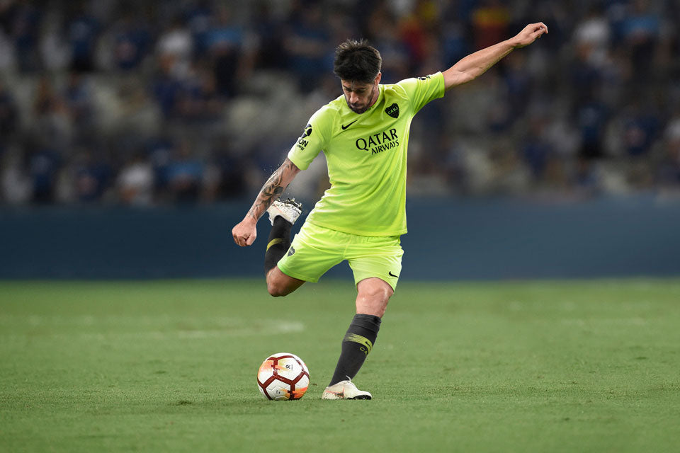 Boca Juniors 2018/19 Nike with Nahitan Nandez 15 Nameset Football Jersey