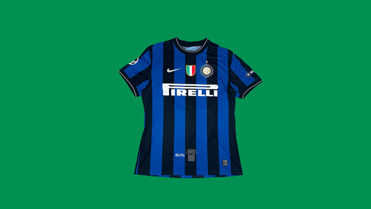 Inter Milan (Player Version) 2009/10 Nike with Diego Milito 22 Nameset Vintage Football Jersey