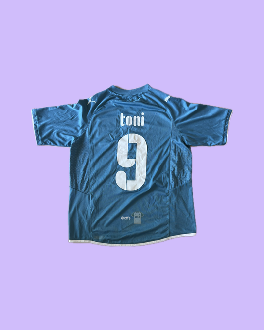Italy NT 2009 Puma with Luca Toni 9 Nameset Football Jersey