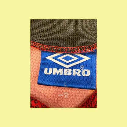 Manchester United 1994/96 Umbro with Eric Cantona 7 Nameset - Cult Fave Football Shirts