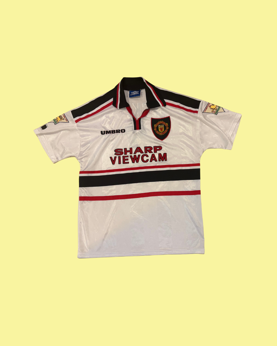 Manchester United 1997/98 Umbro Away with David Beckham 7 Football Jersey