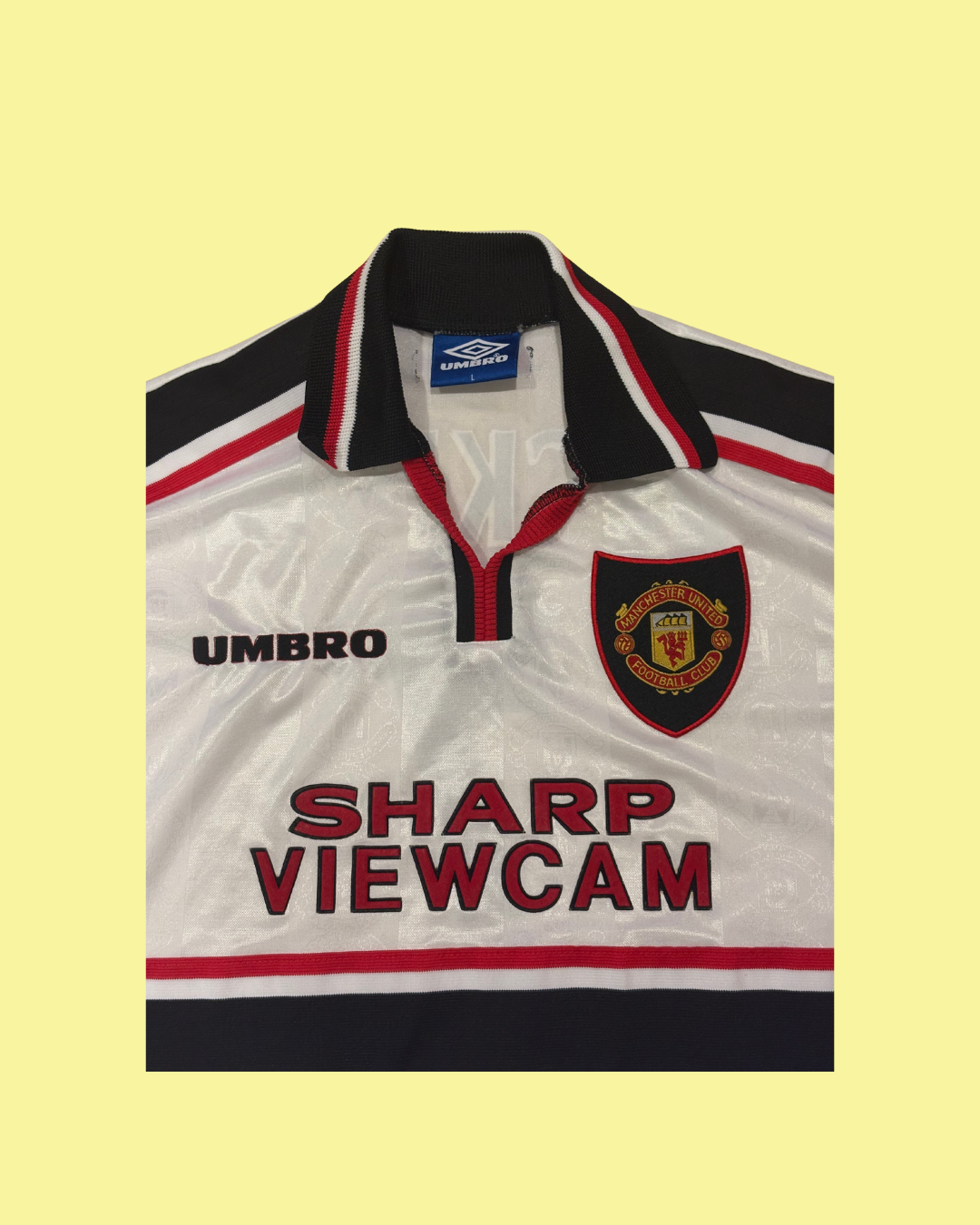 Manchester United 1997/98 Umbro Away with David Beckham 7 Football Jersey
