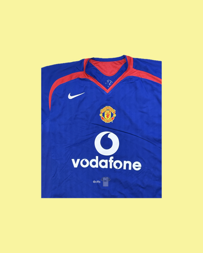 Manchester United 2005/06 Nike with Ronaldo 7 Nameset Football Jersey - Cult Fave Football Shirts