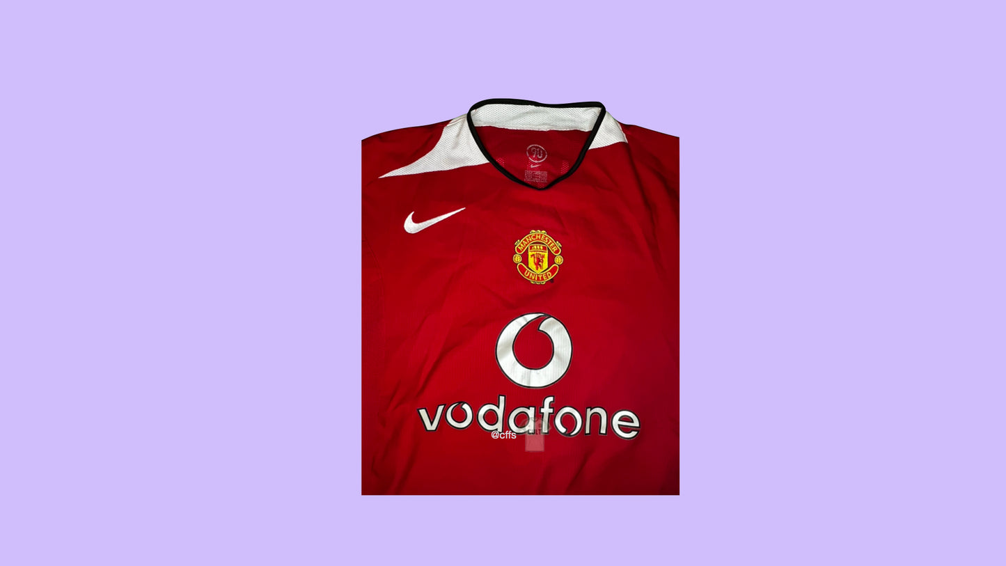 Manchester United 2004-2006 Nike with Cristiano Ronaldo 7 Nameset Vintage Football Jersey - Cult Fave Football Shirts