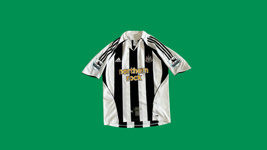 Newcastle United 2005-2007 Home Jersey with Alan Shearer 9