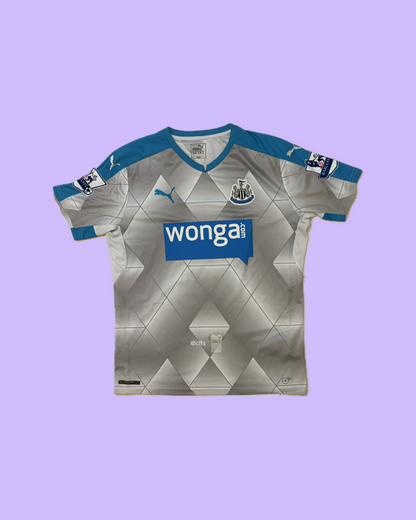 Newcastle United 2015/16 Puma with Georginio Wijnaldum 5 Nameset Football Jersey - Cult Fave Football Shirts