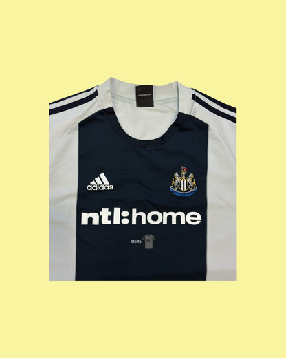 Newcastle United FC 2002/03 Adidas with Nolberto Solano 4 Nameset Football Jersey - Cult Fave Football Shirts