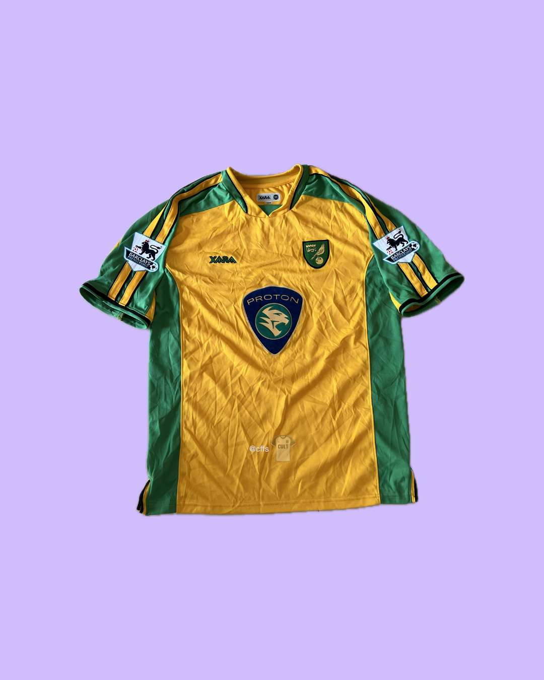 Norwich City 2003/05 Xara Soccer with Darren Huckerby 6 Nameset Football Jersey