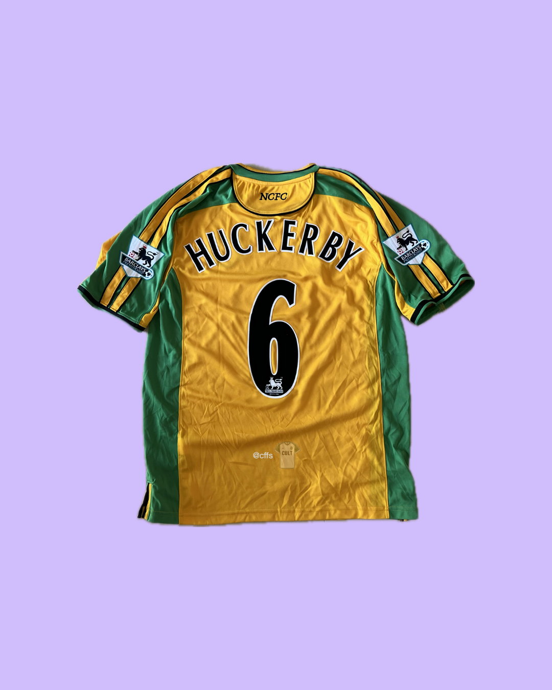 Norwich City 2003/05 Xara Soccer with Darren Huckerby 6 Nameset Football Jersey