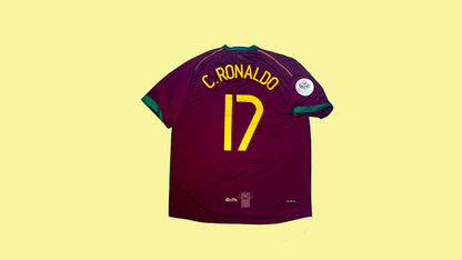 Portugal NT 2006/08 Nike with Cristiano Ronaldo 17 Nameset Vintage Football Jersey - Cult Fave Football Shirts