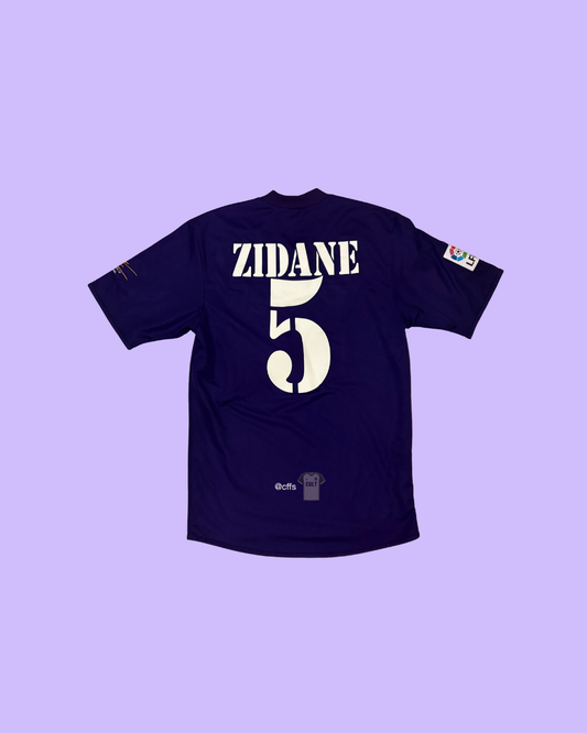 Real Madrid 2002/03 Adidas with Zinedine Zidane 5 Nameset Football Jersey