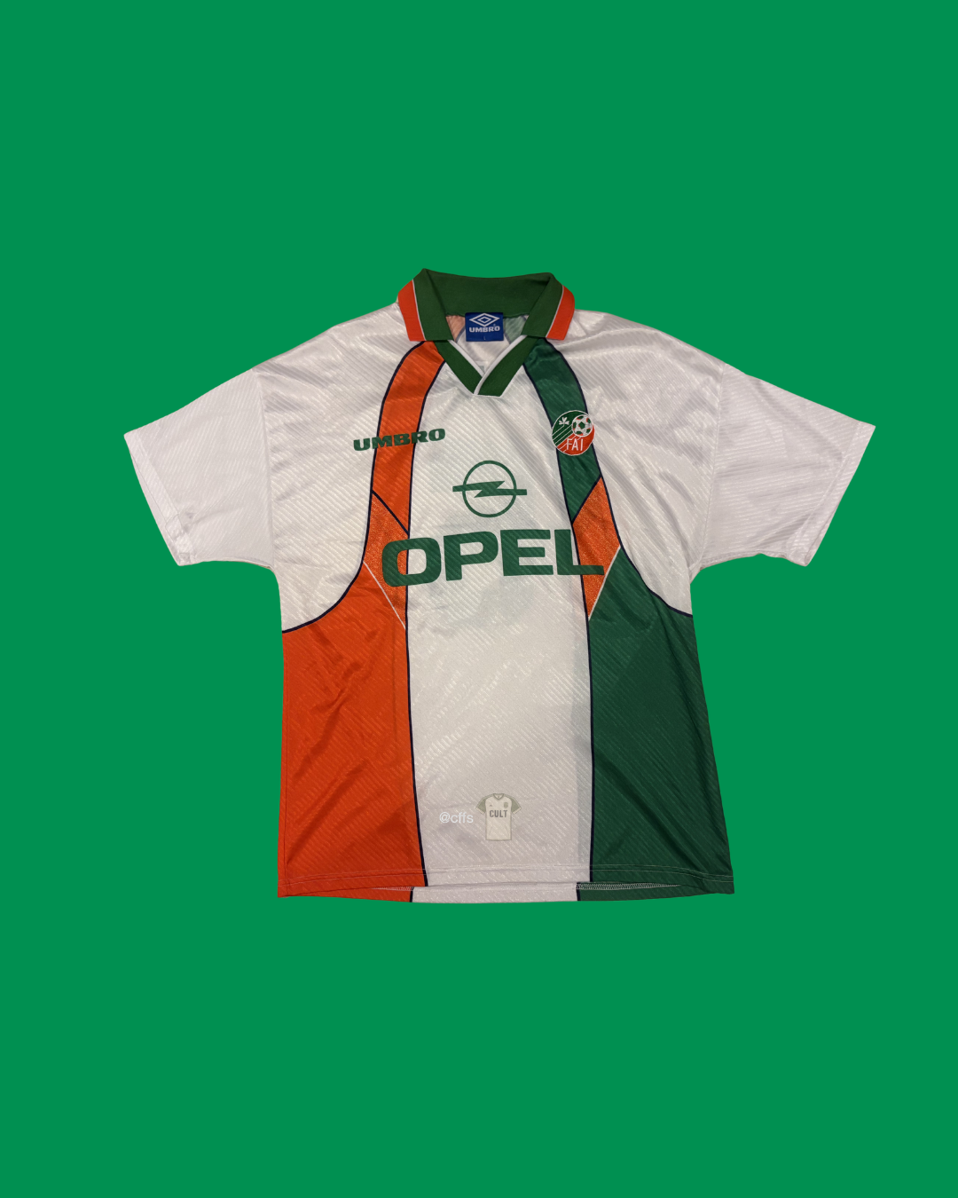 Republic of Ireland NT 1996 Umbro with Roy Keane 6 Nameset Football Jersey