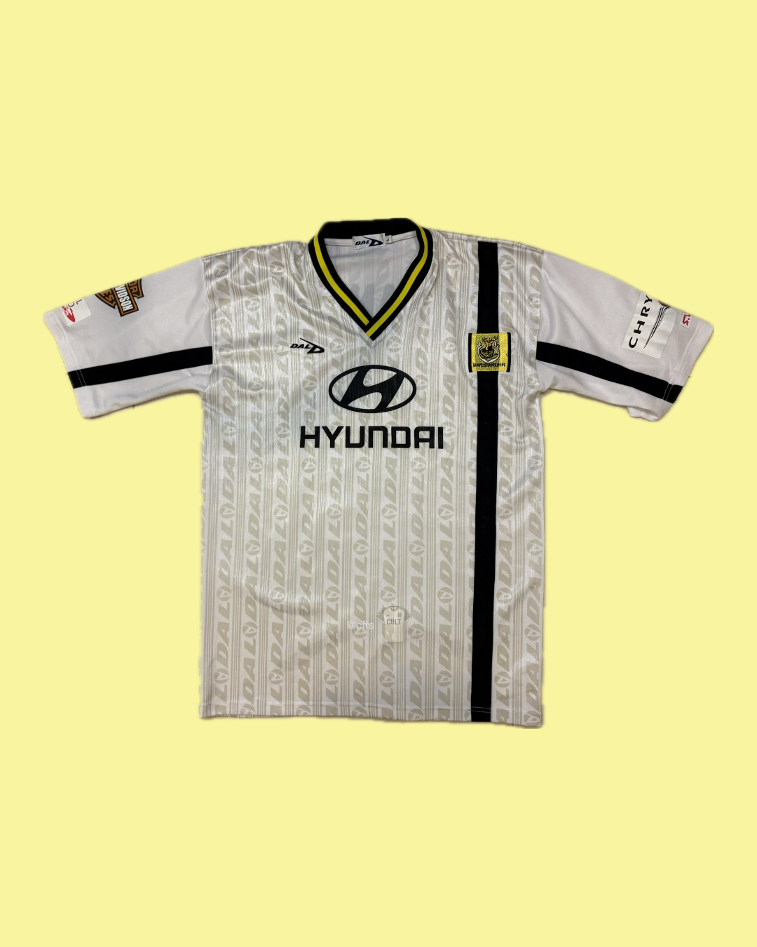 Tampines Rovers 2002/03 DAL with Iskandar Latiff 3 Nameset Football Jersey