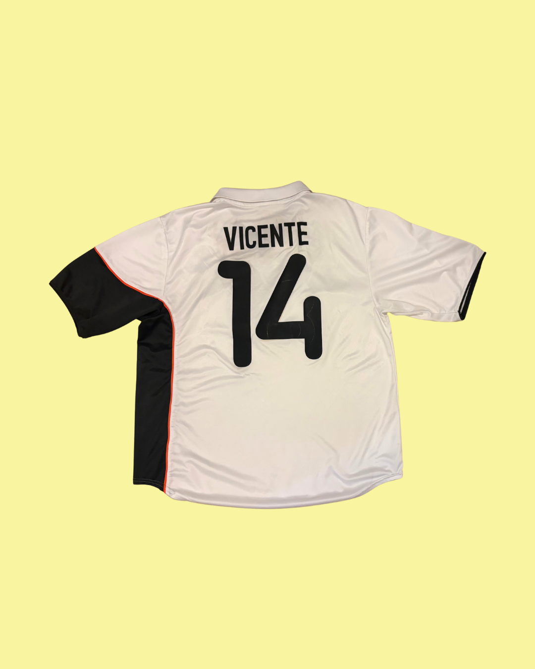 Valencia CF 2001/02 Nike with Vicente 14 Nameset Football Jersey