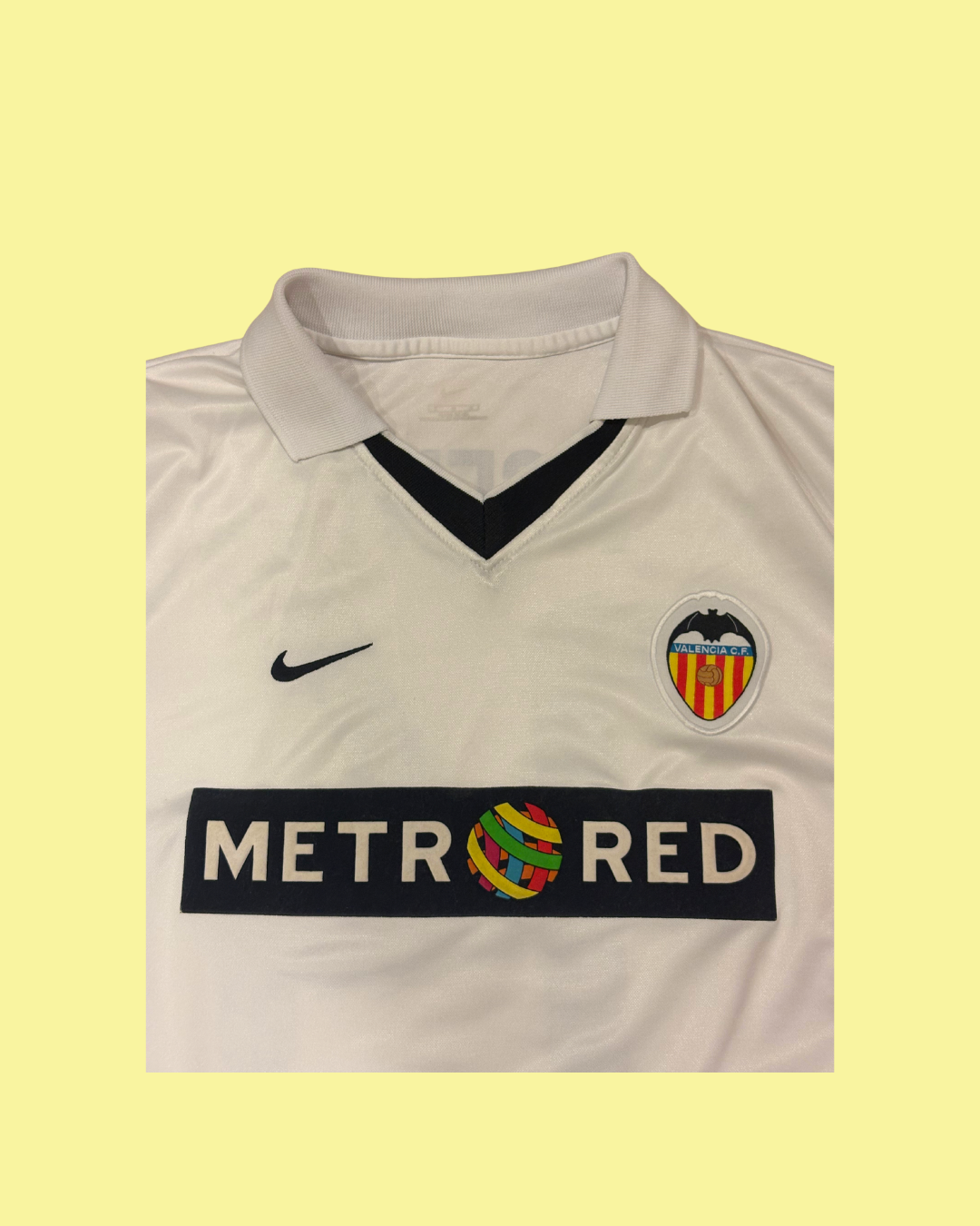 Valencia CF 2001/02 Nike with Vicente 14 Nameset Football Jersey