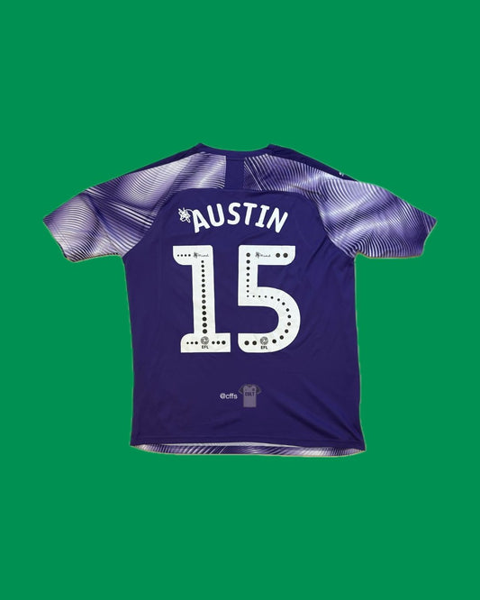 West Bromwich Albion 2019/20 Puma with Charlie Austin 15 Nameset Football Jersey