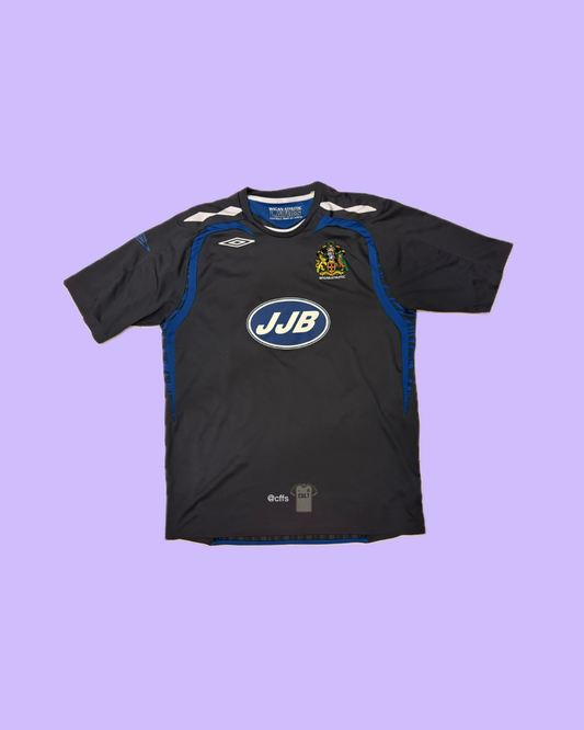 Wigan Athletic FC 2007/08 Umbro with Antonio Valencia 16 Nameset Football Jersey