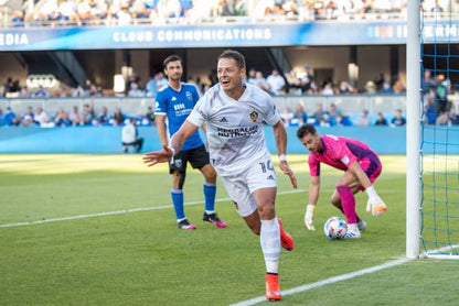 LA Galaxy 2017/18 Adidas with Chicharito 14 Nameset Football Jersey BNWT - Cult Fave Football Shirts