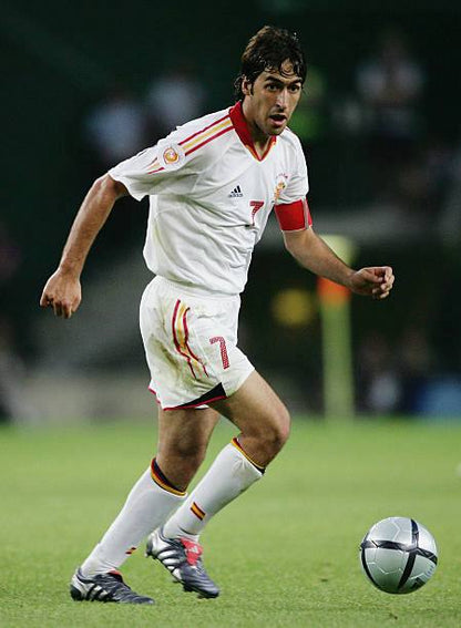 Spain NT 2004/06 Adidas with Raúl 7 Nameset Football Jersey - Cult Fave Football Shirts