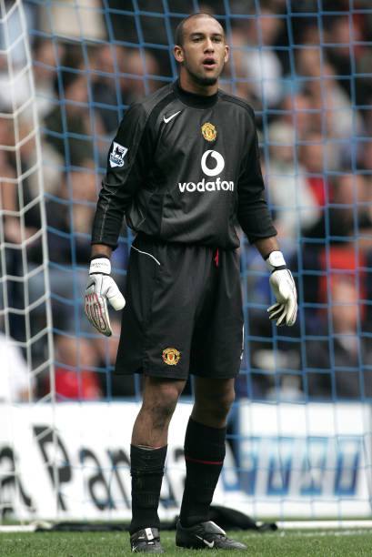 Manchester United 2004/06 Nike with Tim Howard 1 Nameset Goalkeeper Jersey - Cult Fave Football Shirts