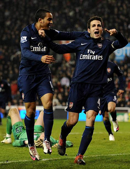 Arsenal FC 2009/10 Nike with Cesc Fabregas 4 Nameset Football Jersey - Cult Fave Football Shirts