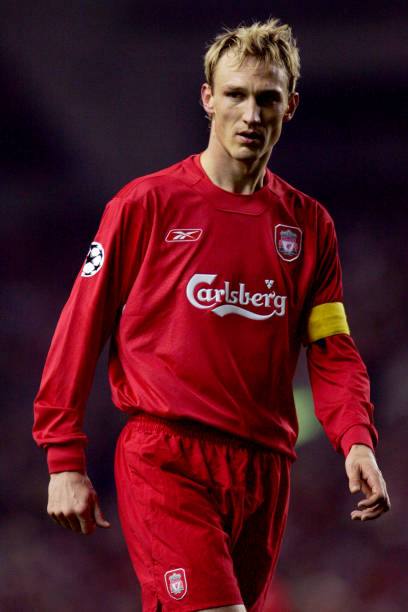 Liverpool FC 2004/06 Reebok with Sami Hyypia 4 Nameset Football Jersey