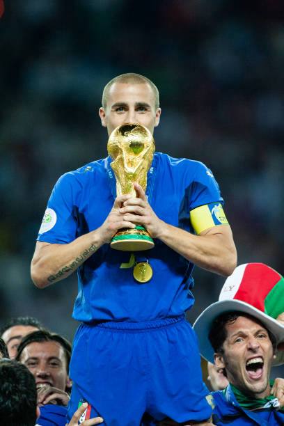 Italy NT (three stars) 2006 Puma with Fabio Cannavaro 5 Nameset Football Jersey