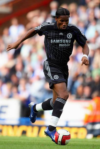 Chelsea FC 2006/07 Adidas with Didier Drogba 11 Nameset Football Jersey