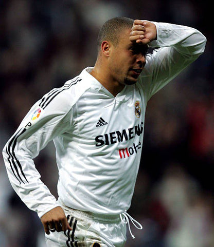 Real Madrid 2004/05 Adidas with Ronaldo 9 Nameset Football Jersey - Cult Fave Football Shirts