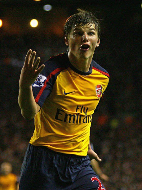 Arsenal FC 2008/09 Nike with Andrey Arshavin 23 Nameset Football Jersey