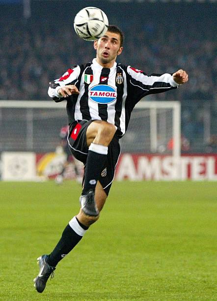 Juventus 2002/03 Lotto Football Jersey - Cult Fave Football Shirts