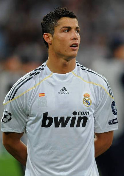 Real Madrid 2009/10 Adidas with Cristiano Ronaldo 9 Nameset Football Jersey - Cult Fave Football Shirts